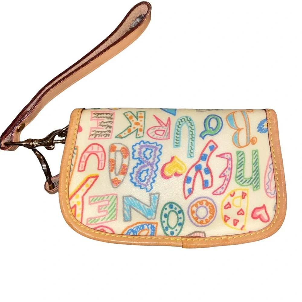 Dooney & Bourke Wristlet  NWOT - Picture 2 of 10